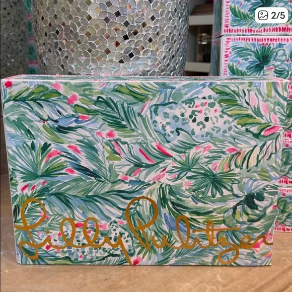Lilly Pulitzer Bundle of 7 Tropical Gift Boxes - Picture 2 of 5